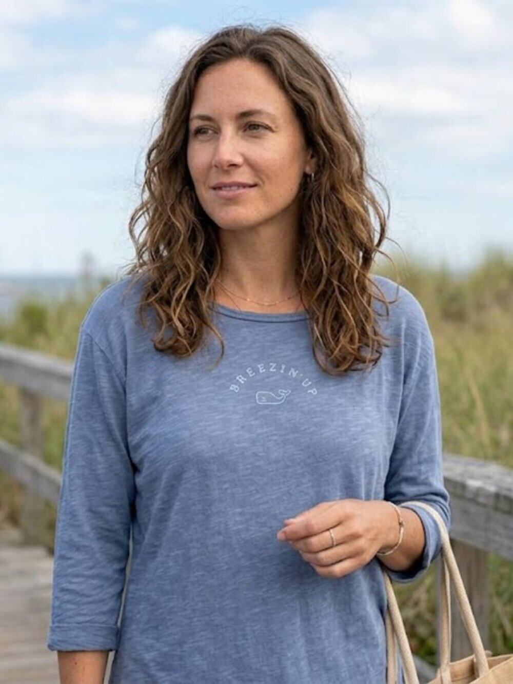Breezin' Up Nantucket Whale Graphic Pullover Dusty Blue Slub Knit Top Size M